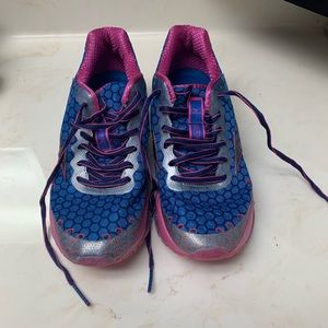 Mizuno sneakers like new